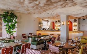 Hotel Llevant